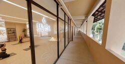 Kensington Park Road (D19), Retail #622568421